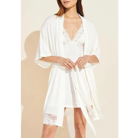 Eberjey Women's Ivory Rosalia Floral Bottom Robe Size M - Picture 1 of 7